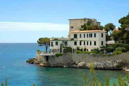 tuscan seaside villa